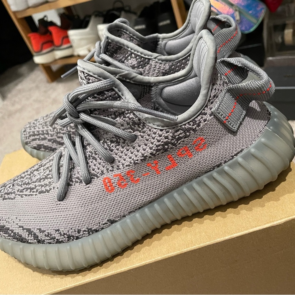 like new! Grey Yeezy 350 beluga 2.0 women’s 6.5 or men’s 5.5